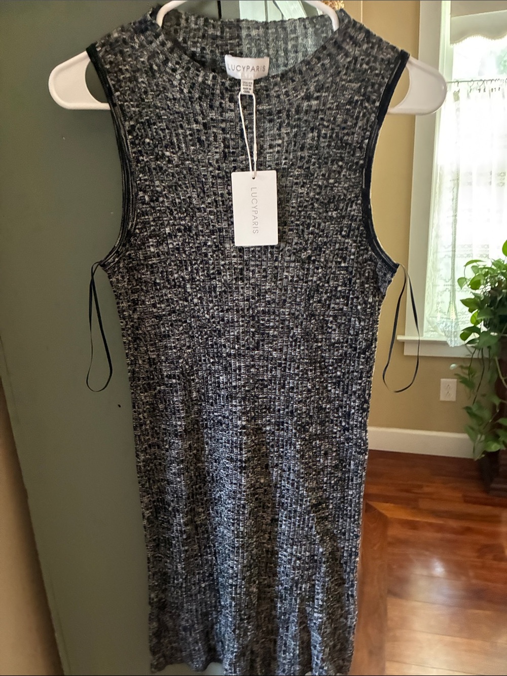 Lucy Paris Black and Gray Ribbed Sleeveless Shift Dress